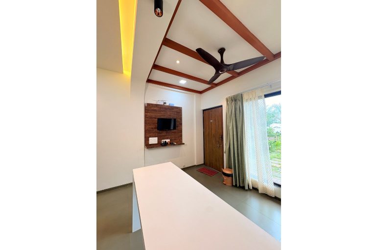 garden room 2 dapoli konkantrip